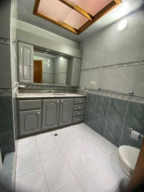 Casa de 3 alcobas en venta en Normandia, Bogotá, 440 m² · foto 11 de 13