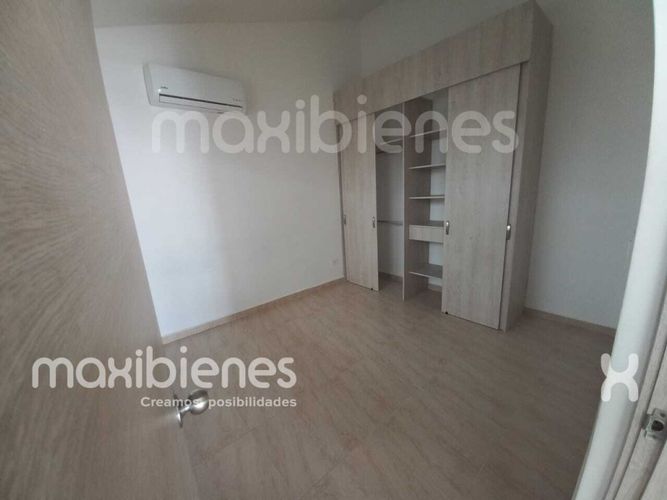 Casa de 3 alcobas en arriendo en Villa Del Rio, Apartado, 140 m² · foto 6 de 18