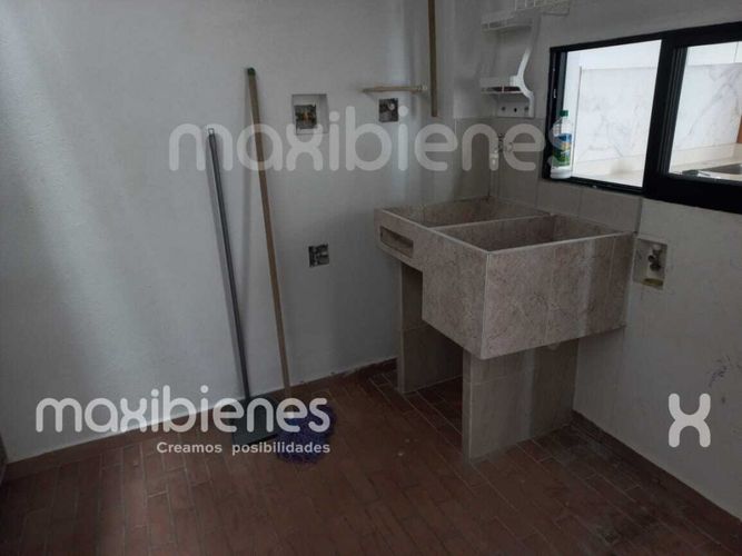Casa de 3 alcobas en arriendo en Villa Del Rio, Apartado, 140 m² · foto 15 de 18