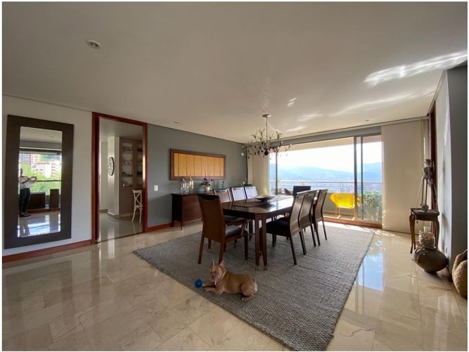 Apartamento de 3 alcobas en venta en Noel, Medellín, 320 m² · foto 2 de 8