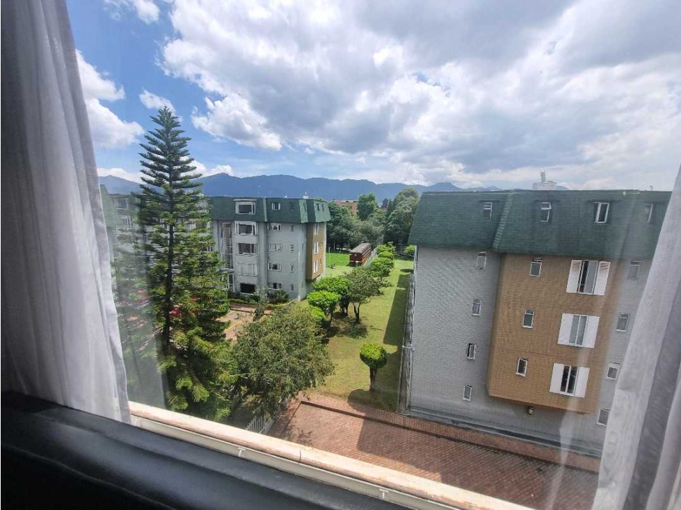 Apartamento en venta en Metropolis, Bogotá · foto 3 de 24