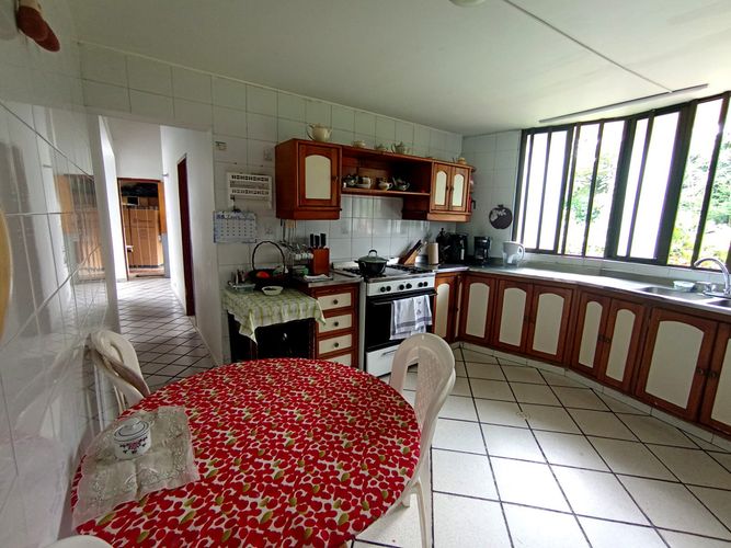 Casa de 4 alcobas en venta en Ruitoque Alto, Floridablanca, 530 m² · foto 4 de 24