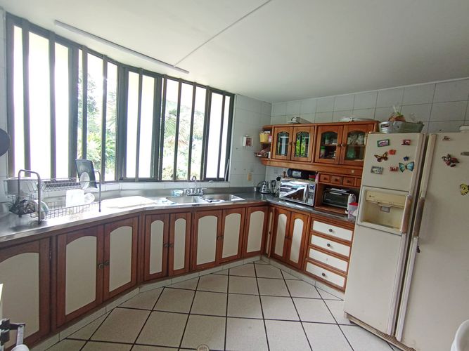Casa de 4 alcobas en venta en Ruitoque Alto, Floridablanca, 530 m² · foto 5 de 24