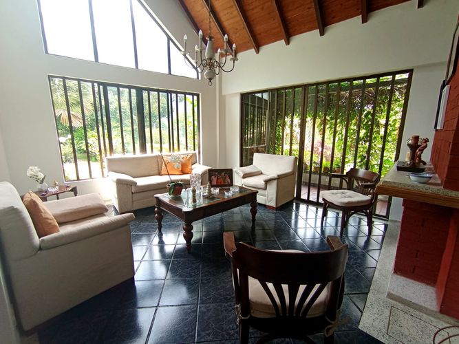 Casa de 4 alcobas en venta en Ruitoque Alto, Floridablanca, 530 m² · foto 15 de 24