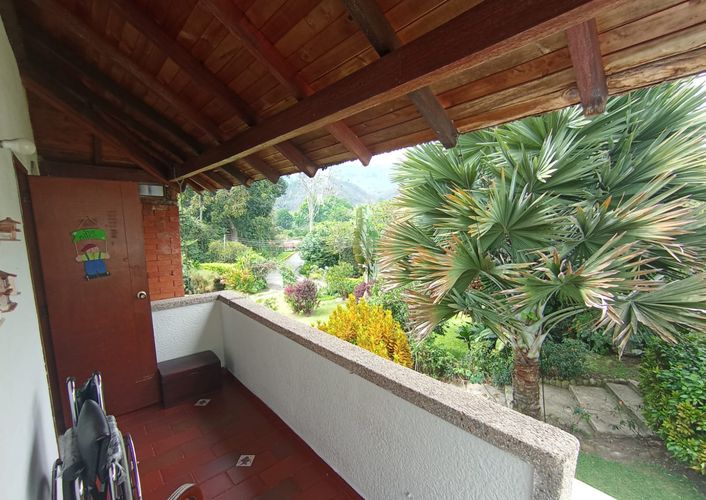 Casa de 4 alcobas en venta en Ruitoque Alto, Floridablanca, 530 m² · foto 16 de 24