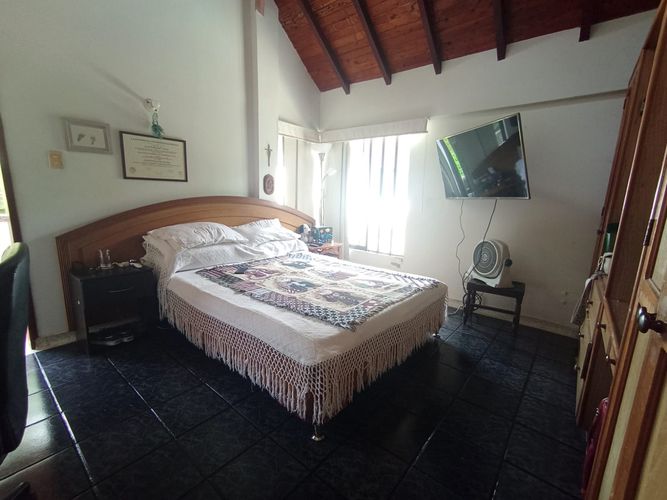Casa de 4 alcobas en venta en Ruitoque Alto, Floridablanca, 530 m² · foto 21 de 24
