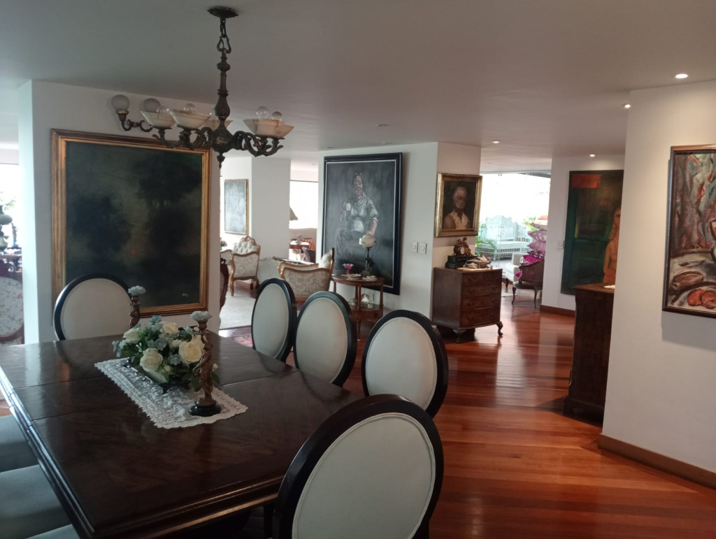 Apartamento en venta en Chicó Alto, Bogotá · foto 11 de 24