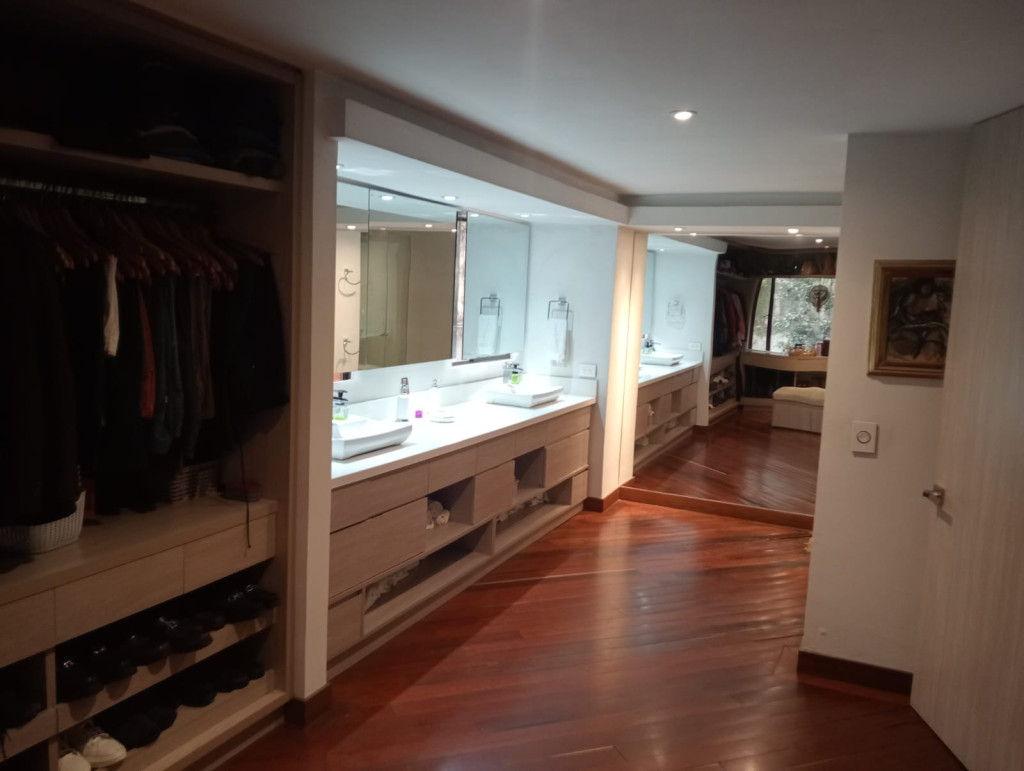 Apartamento en venta en Chicó Alto, Bogotá · foto 15 de 24