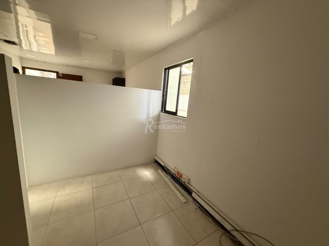 Bodega en arriendo en Maria Auxiliadora, Sabaneta, 800 m² · foto 8 de 20