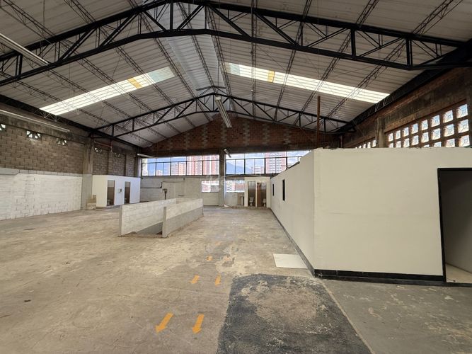 Bodega en arriendo en Maria Auxiliadora, Sabaneta, 800 m² · foto 18 de 20
