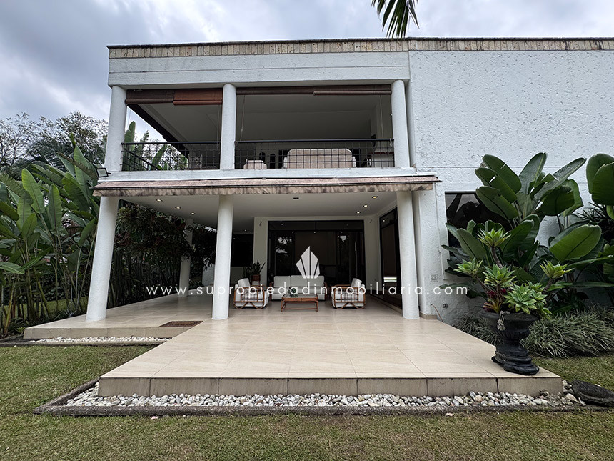 Casa en Arriendo en San Lucas, Medellín