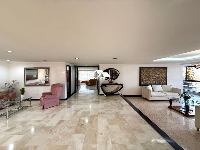Apartamento en venta en Los Balsos, Medellín · foto 4 de 17