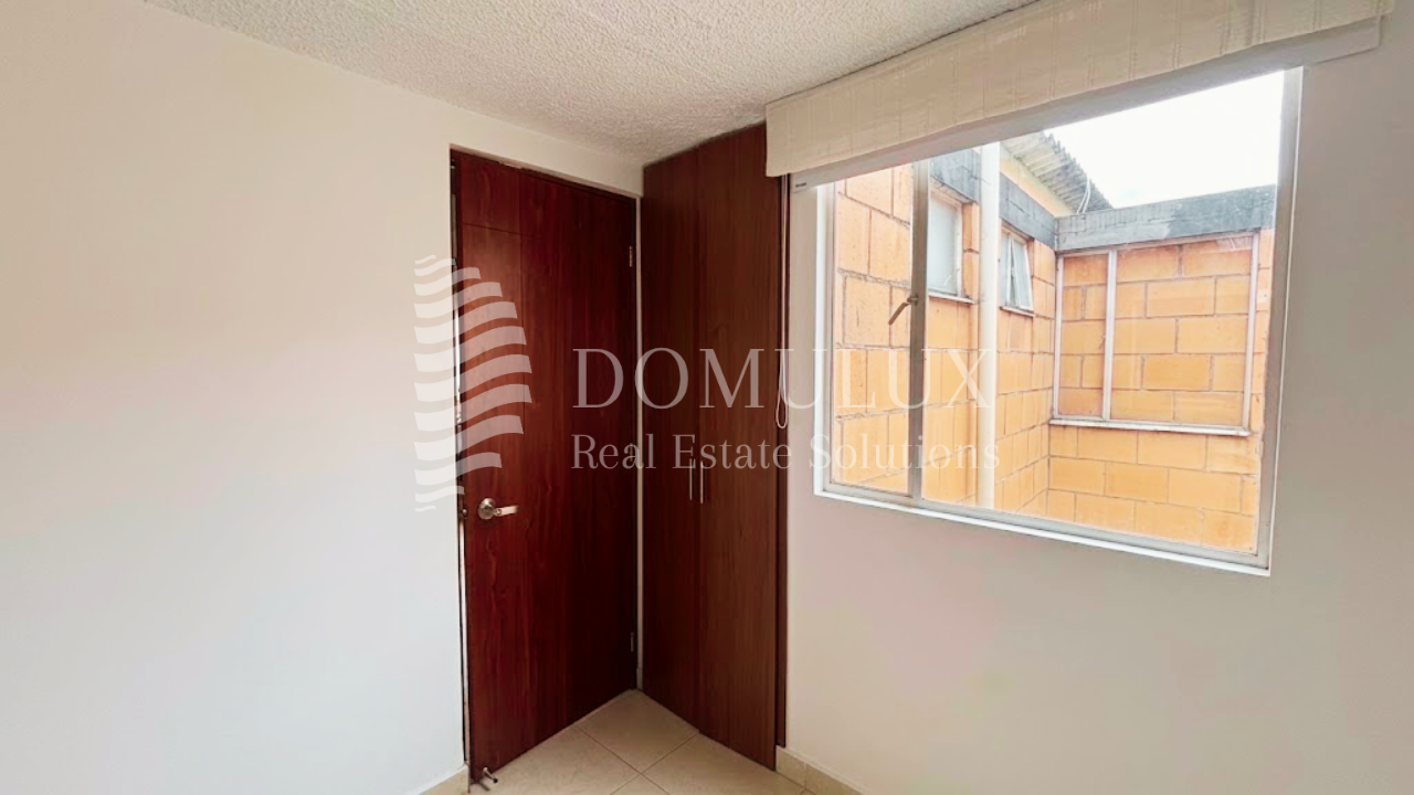 Casa en venta en Britalia, Bogotá · foto 3 de 17