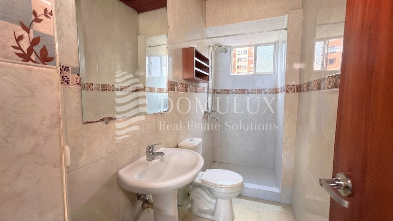 Casa en venta en Britalia, Bogotá · foto 7 de 17