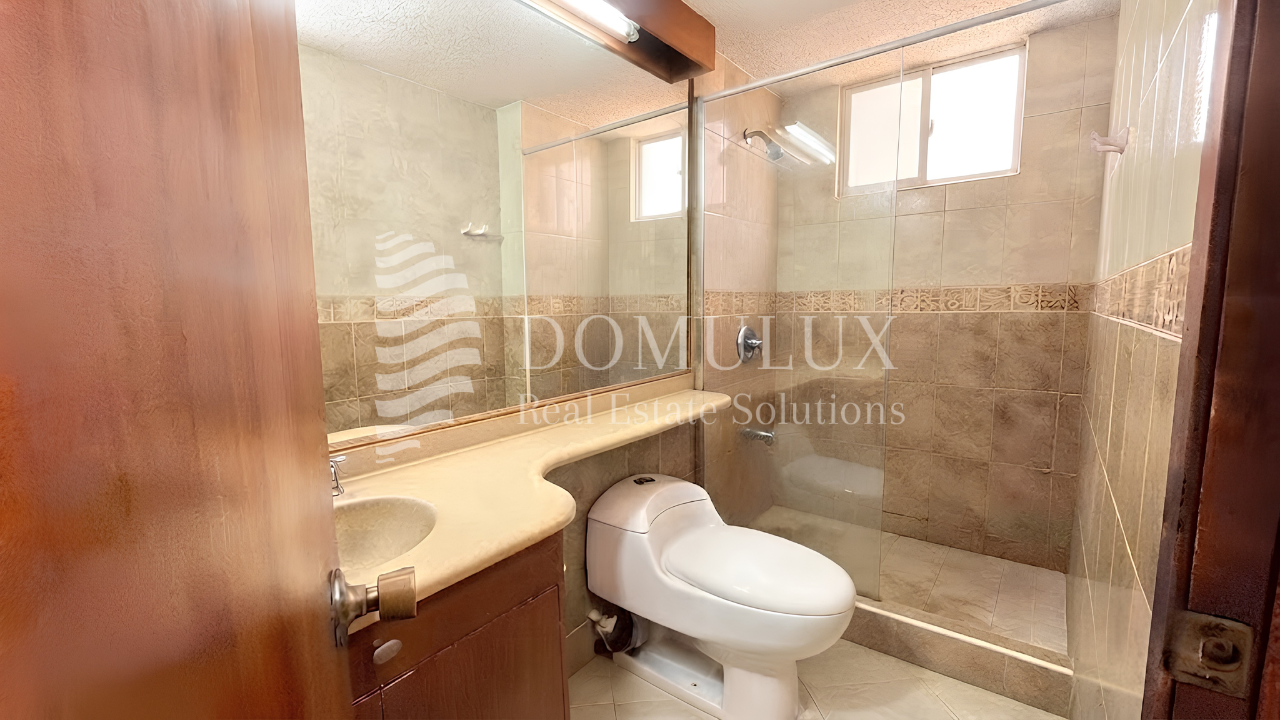 Casa en venta en Britalia, Bogotá · foto 12 de 17