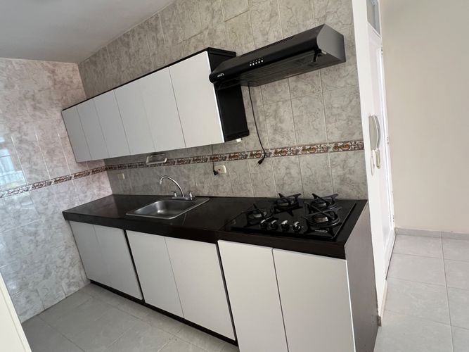 Apartamento de 3 alcobas en venta en Valle Del Lili, Cali, 58 m² · foto 18 de 24