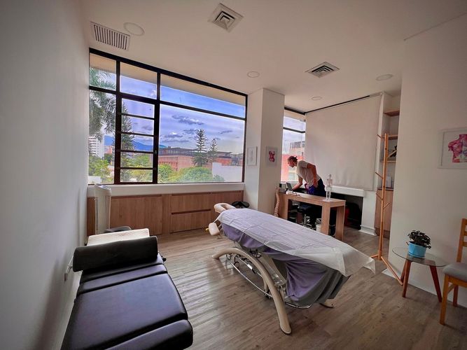 Oficina en venta en El Poblado, Medellín, 58 m² · foto 6 de 11