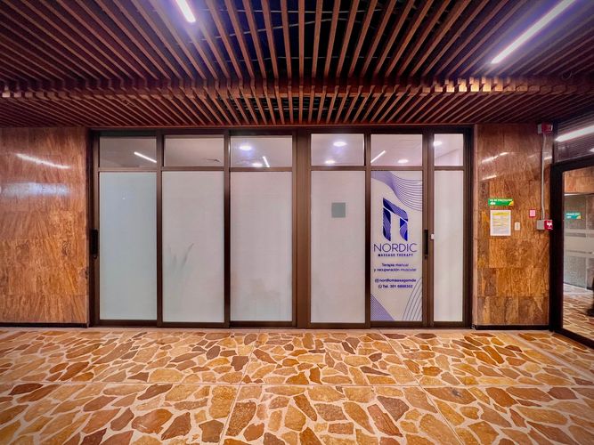 Oficina en venta en El Poblado, Medellín, 58 m² · foto 7 de 11