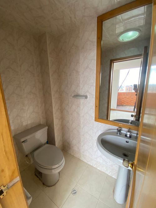 Apartamento de 3 alcobas en venta en Chapinero Alto, Bogotá, 150 m² · foto 11 de 17