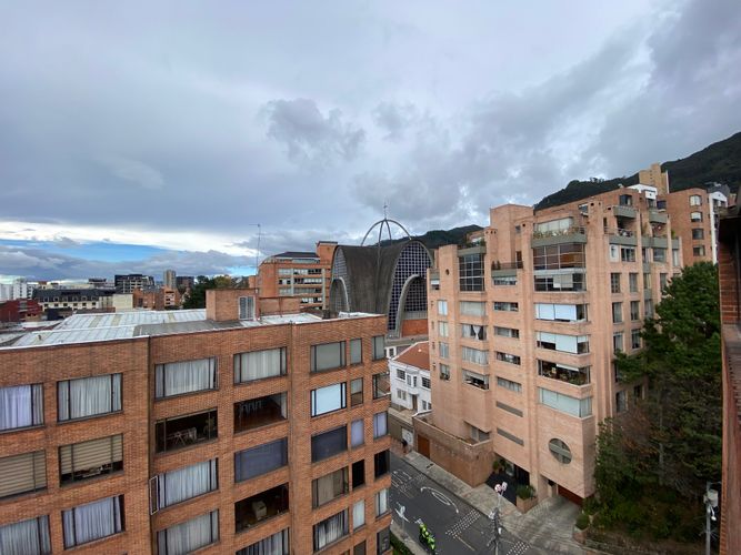 Apartamento de 3 alcobas en venta en Chapinero Alto, Bogotá, 150 m² · foto 16 de 17
