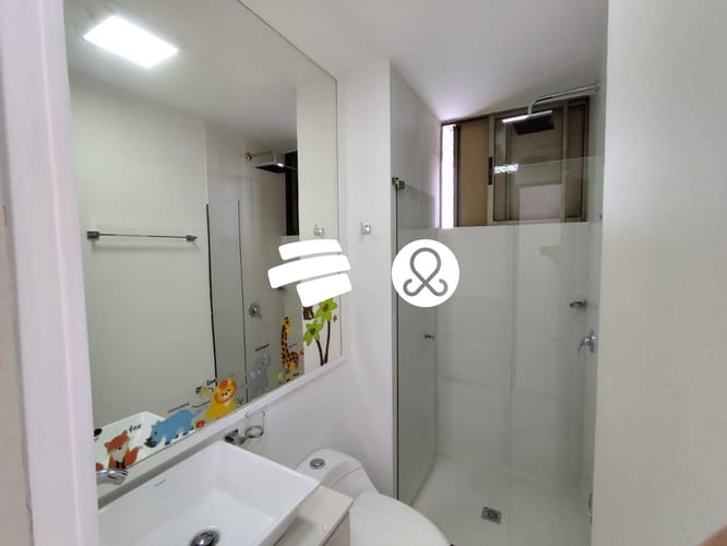 Apartamento en venta en El Poblado, Medellín · foto 4 de 24