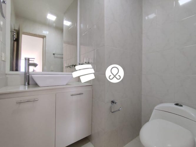 Apartamento en venta en El Poblado, Medellín · foto 8 de 24