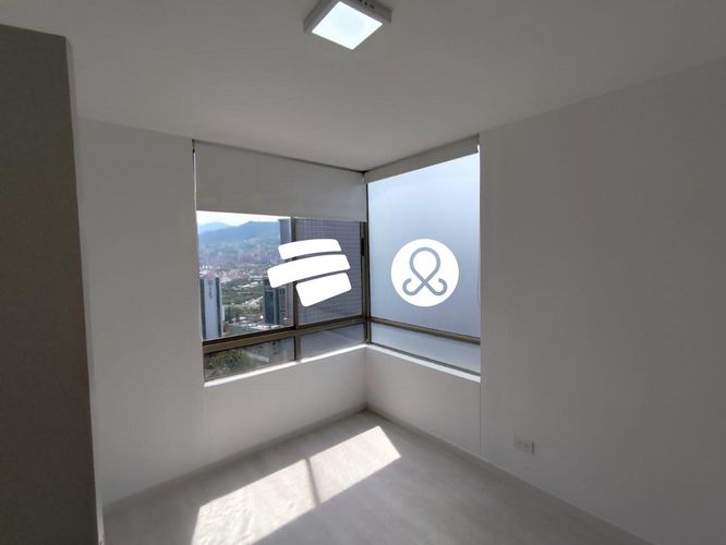 Apartamento en venta en El Poblado, Medellín · foto 21 de 24