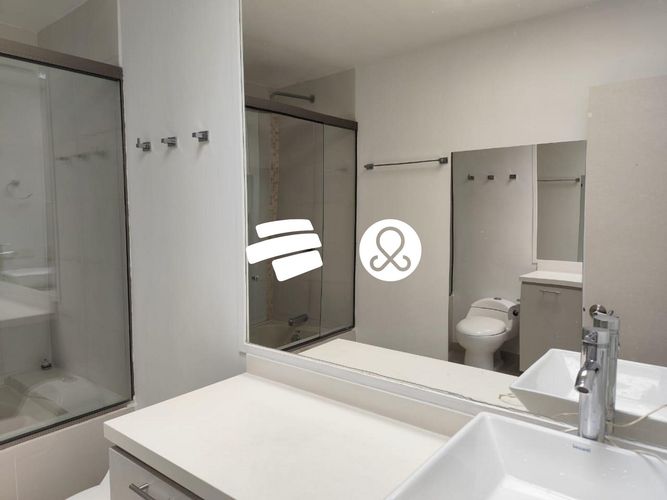Apartamento en venta en El Poblado, Medellín · foto 23 de 24