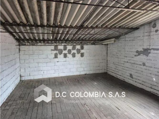 Local en venta en El Guayabo, Envigado, 114 m² · foto 4 de 11