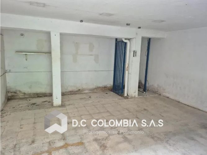 Local en venta en El Guayabo, Envigado, 114 m² · foto 7 de 11