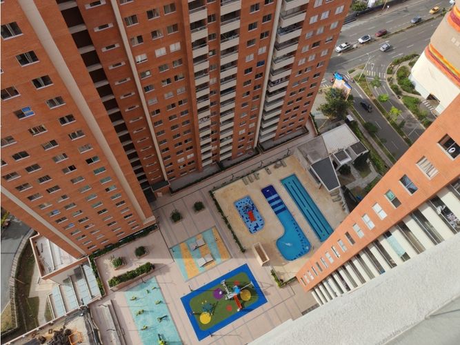 Apartamento de 2 alcobas en venta en Zona Industrial 2, Bello, 65 m² · foto 15 de 18