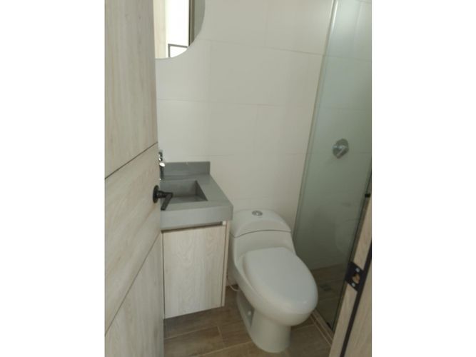 Casa de 4 alcobas en venta en Las Mercedes, Jamundí, 323 m² · foto 9 de 16