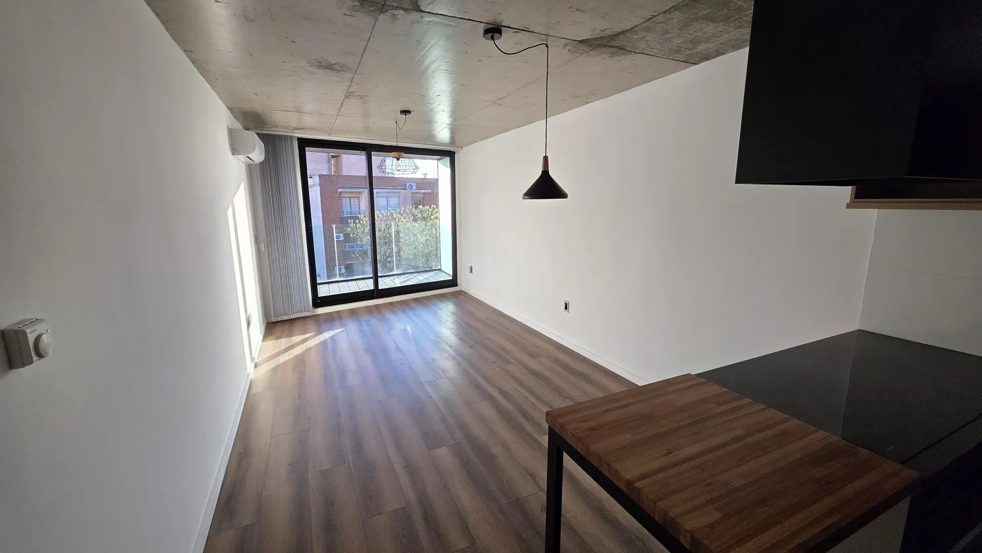 Alquiler Apartamento Un Dormitorio Con Garaje Y Amenities En Pocitos · Foto 1