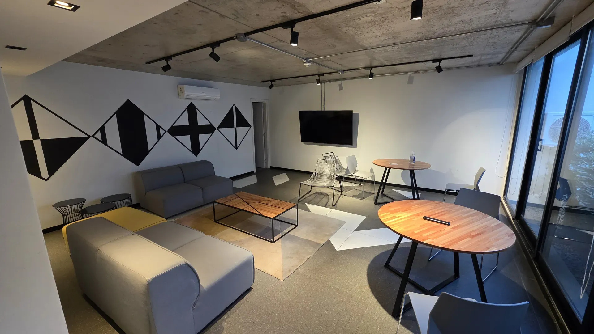 Alquiler Apartamento Un Dormitorio Con Garaje Y Amenities En Pocitos · Foto 4