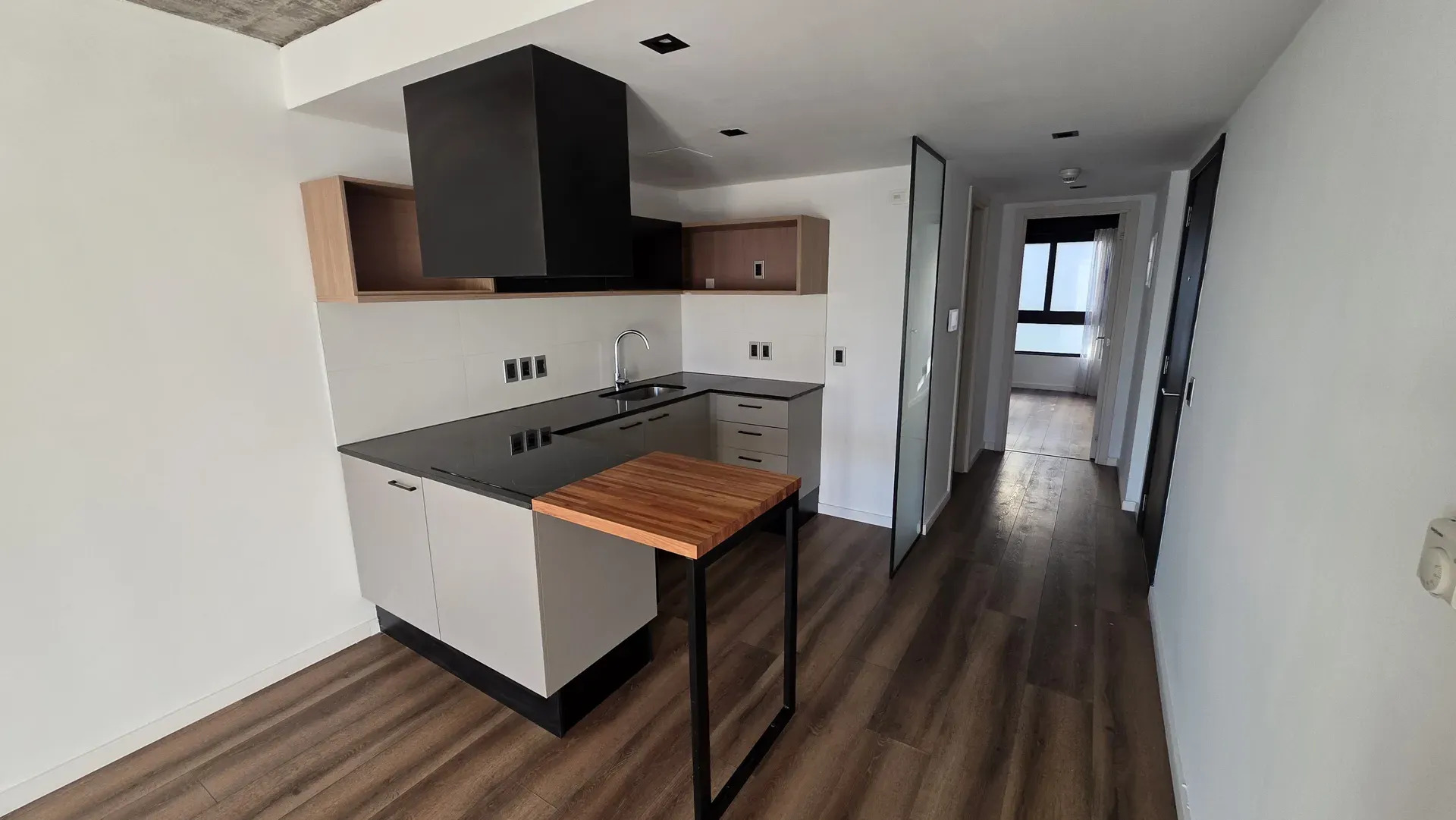 Alquiler Apartamento Un Dormitorio Con Garaje Y Amenities En Pocitos · Foto 6