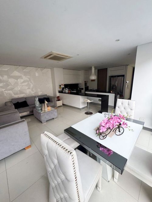 Casa de 4 alcobas en venta en Pance, Cali, 186 m² · foto 2 de 17