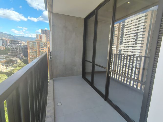 Apartamento de 2 alcobas en arriendo en El Poblado, Medellín, 84 m² · foto 16 de 16