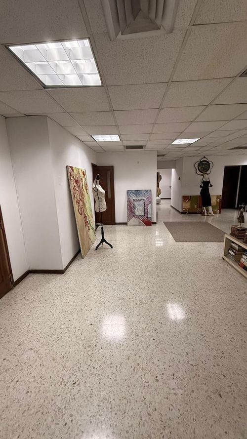 Oficina en arriendo en Centenario, Cali, 279 m² · foto 2 de 24