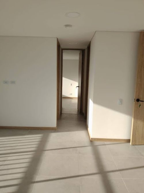 Apartamento de 2 alcobas en arriendo en Rionegro, 75 m² · foto 11 de 15