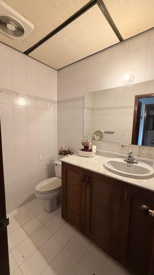 Oficina en arriendo en Centenario, Cali, 279 m² · foto 17 de 24