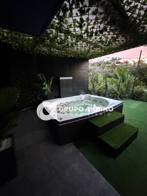 Casa de 6 alcobas en venta en Ruitoque, Piedecuesta, 440 m² · foto 7 de 24