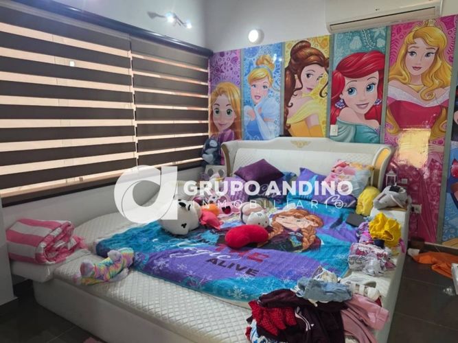 Casa de 6 alcobas en venta en Ruitoque, Piedecuesta, 440 m² · foto 23 de 24