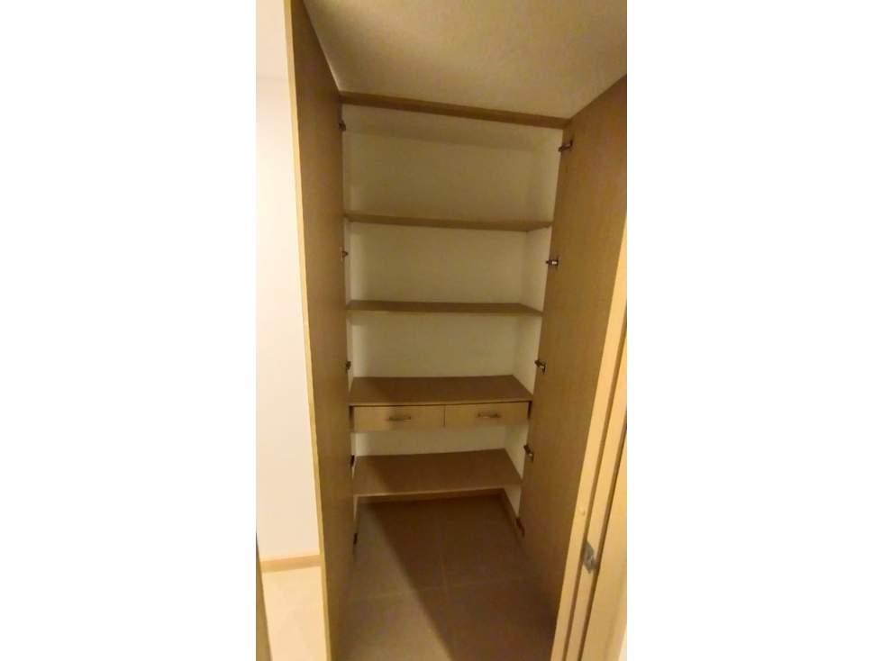 Apartamento en venta en Calasanz, Medellín · foto 8 de 20