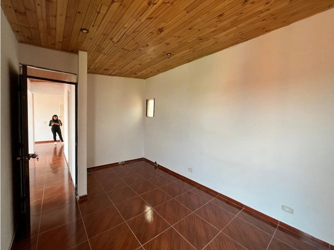 Apartamento de 2 alcobas en venta en Cr. Avellana, Soacha, 57 m² · foto 4 de 16