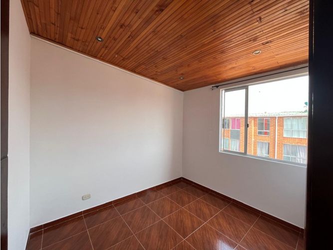 Apartamento de 2 alcobas en venta en Cr. Avellana, Soacha, 57 m² · foto 12 de 16