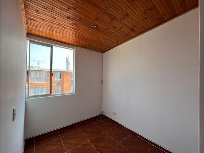 Apartamento de 2 alcobas en venta en Cr. Avellana, Soacha, 57 m² · foto 14 de 16