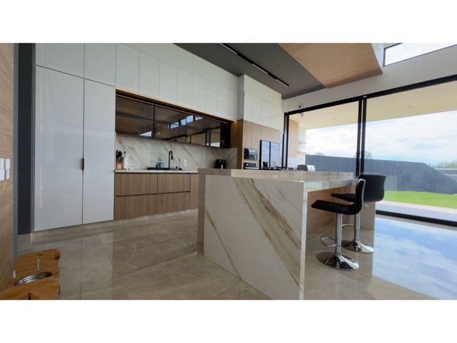 Apartamento de 4 alcobas en venta en Pance, Cali, 430 m² · foto 6 de 20