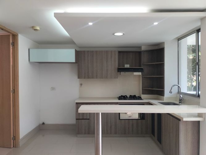 Apartamento de 3 alcobas en arriendo en Loma Benedictinos, Envigado, 130 m² · foto 3 de 17