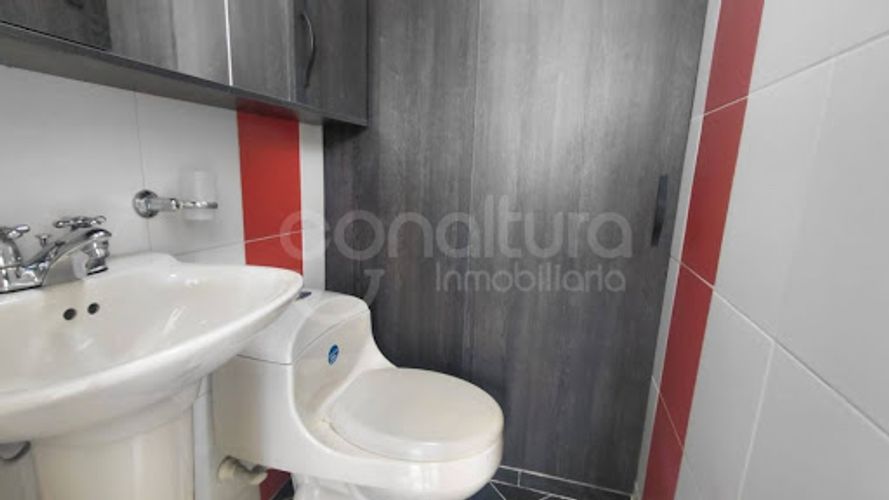 Apartamento de 2 alcobas en arriendo en San Bernardo, Medellín, 40 m² · foto 11 de 11