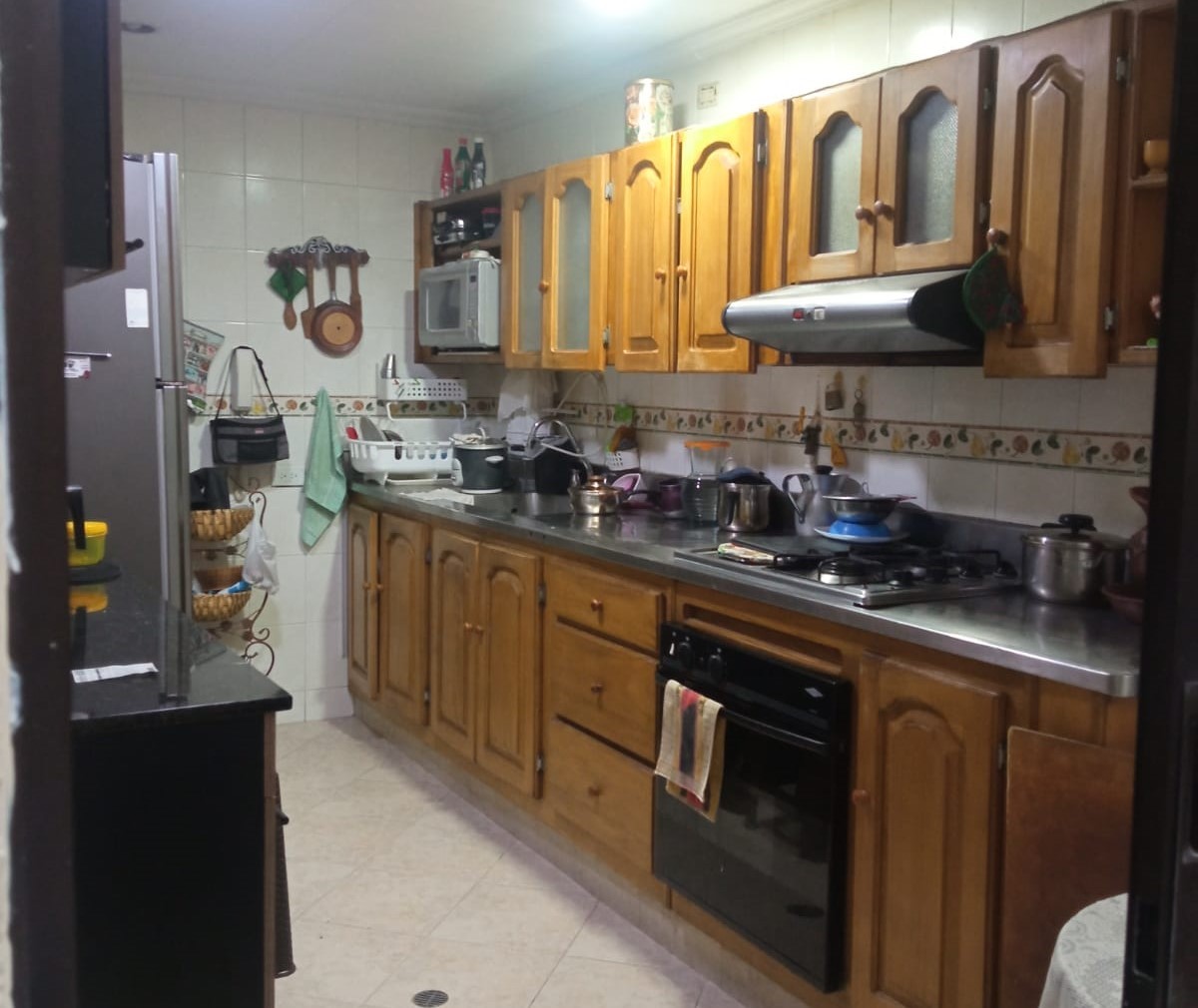 Apartamento en arriendo en Laureles, Medellín · foto 2 de 24